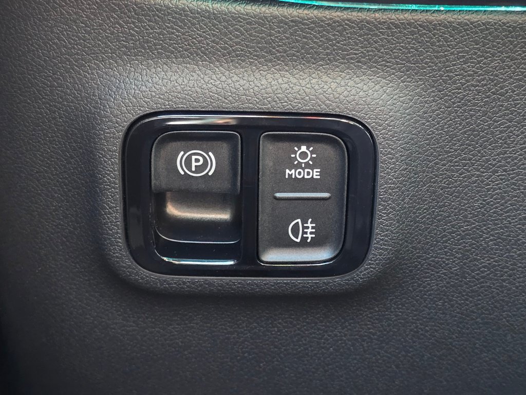 New 2027 Mercedes-Benz CLA 220 image 31