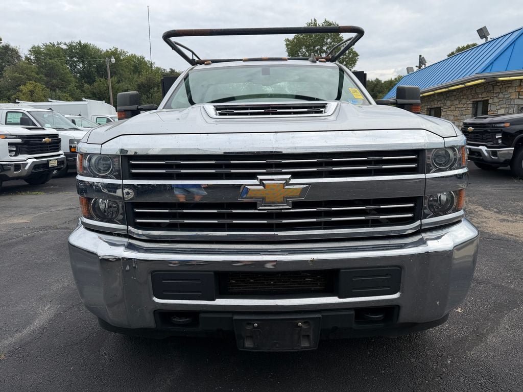 Used 2018 Chevrolet Silverado 3500 W/T w/ WT Convenience Package AWD/4WD image 6