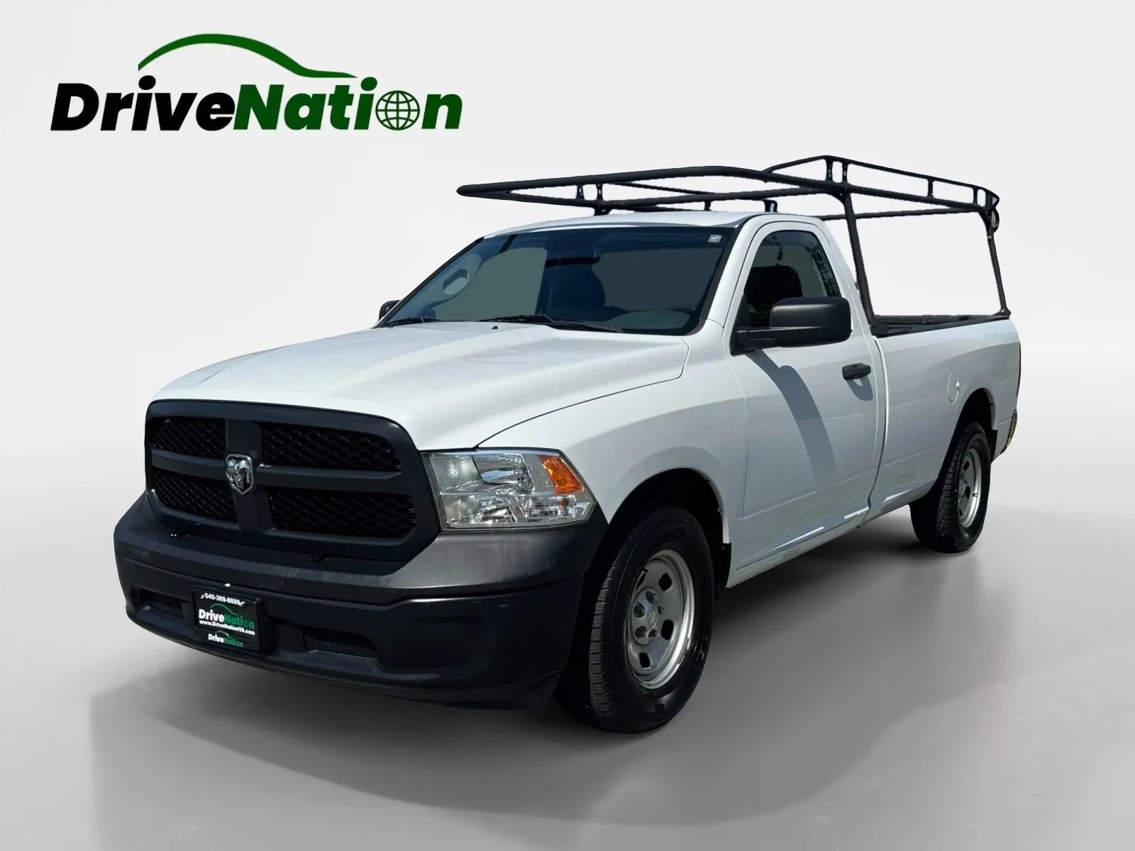 Used 2018 RAM 1500 Express RWD image 1