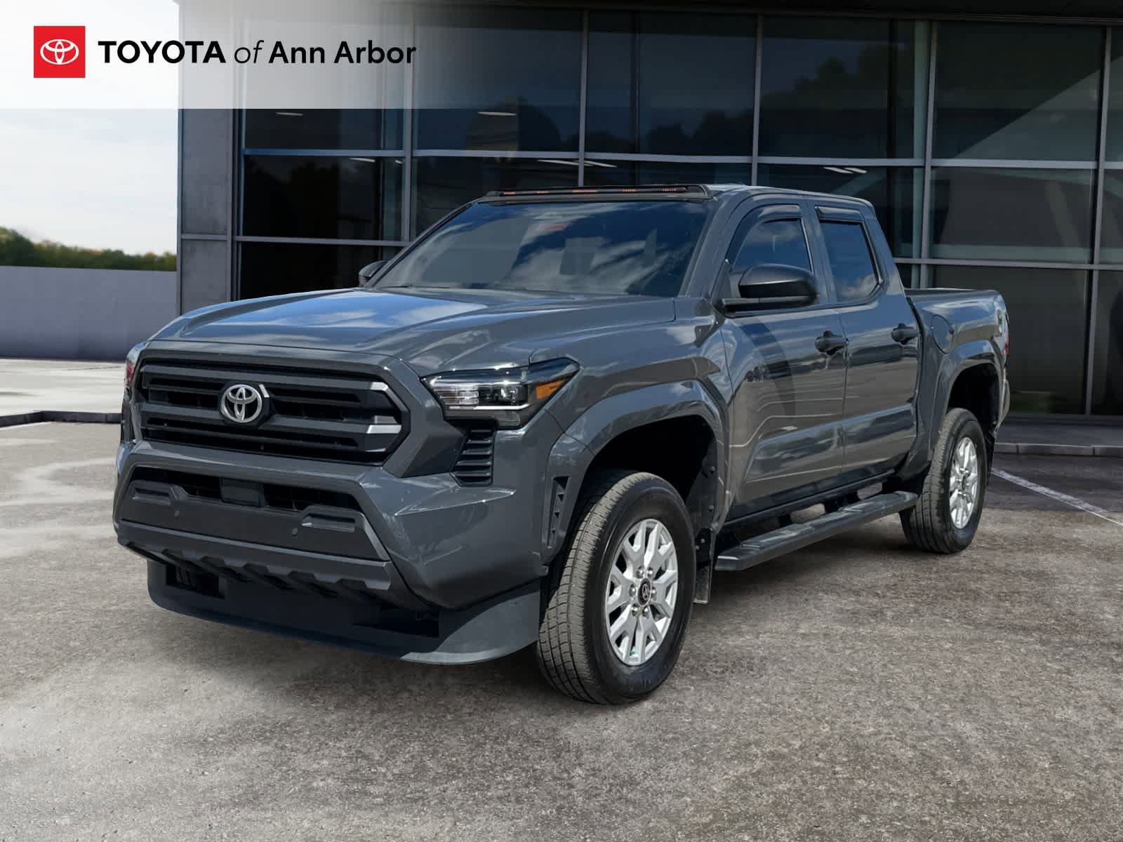 Used 2024 Toyota Tacoma SR w/ SR Upgrade Package AWD/4WD image 8