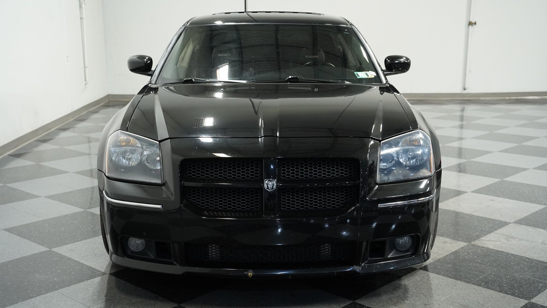 Used 2006 Dodge Magnum SRT8 w/ SRT Option Group III image 15