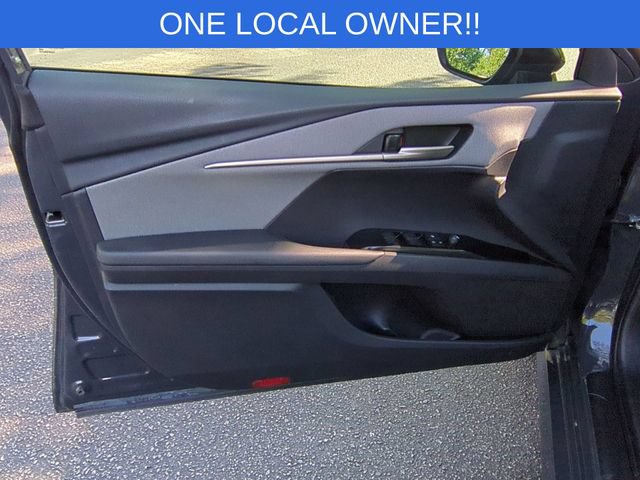 Used 2025 Toyota Camry LE w/ Convenience Package FWD image 12