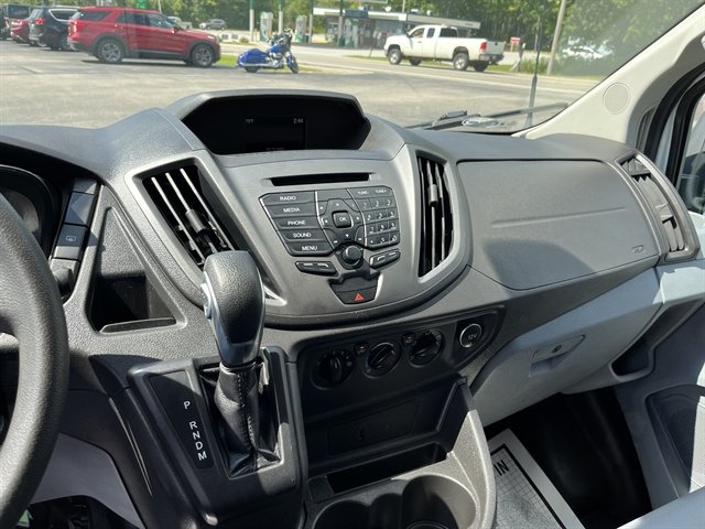 Used 2018 Ford Transit 150 XL RWD image 24