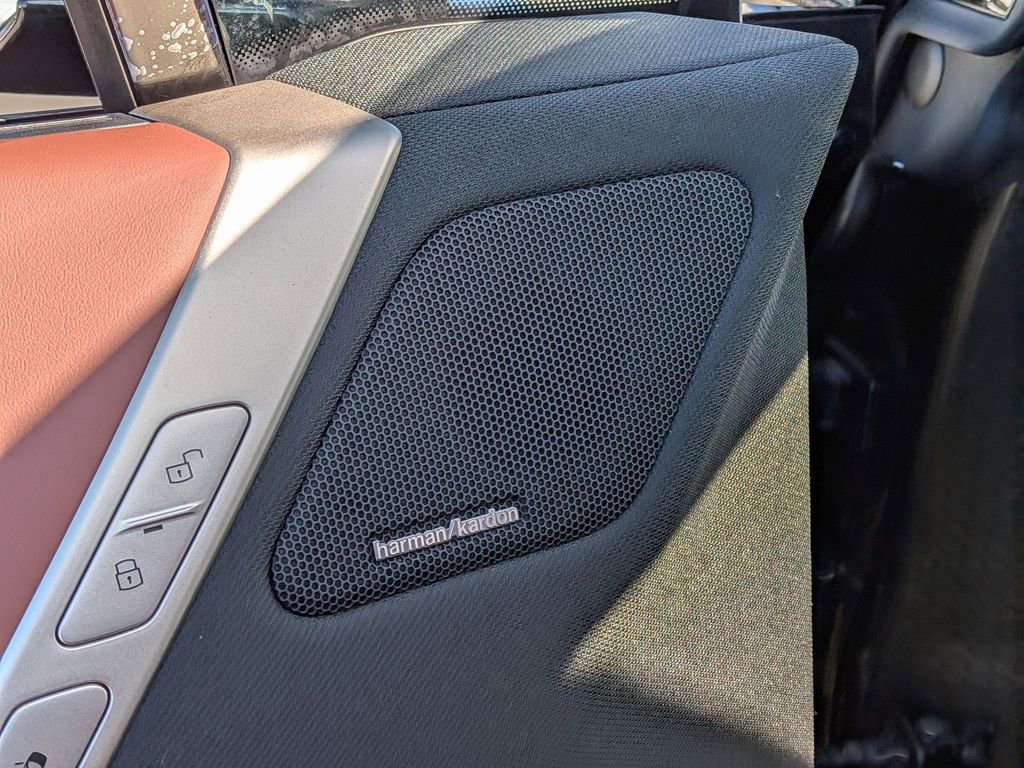 New 2026 BMW iX xDrive60 image 14