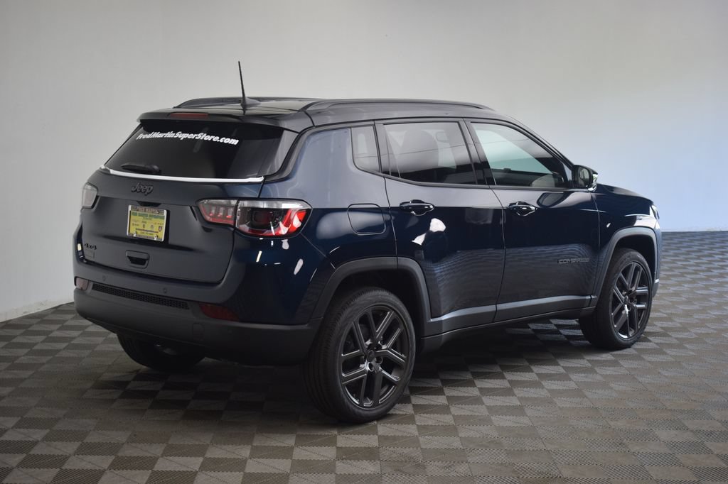 New 2026 Jeep Compass Limited AWD/4WD image 5