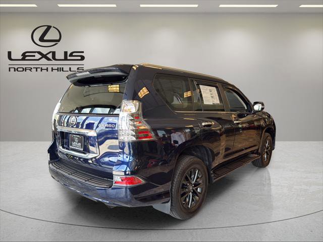 Certified 2023 Lexus GX 460 Premium w/ Premium Package AWD/4WD image 4