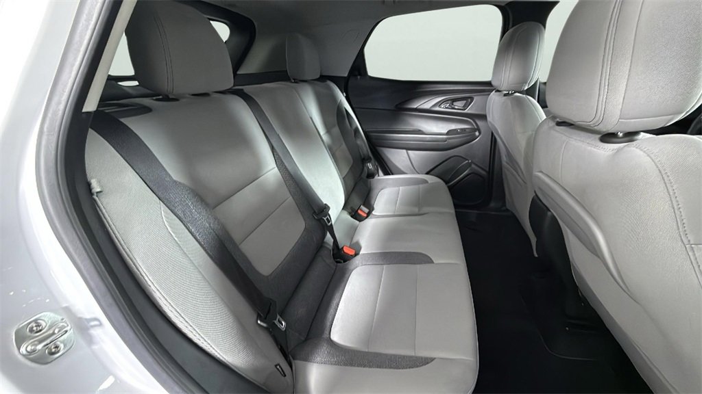 Certified 2024 Chevrolet TrailBlazer LT w/ Driver Confidence Package image 43