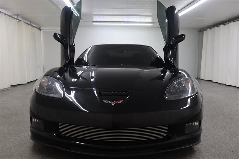 Used 2010 Chevrolet Corvette Grand Sport w/ Preferred Equipment Group RWD image 2