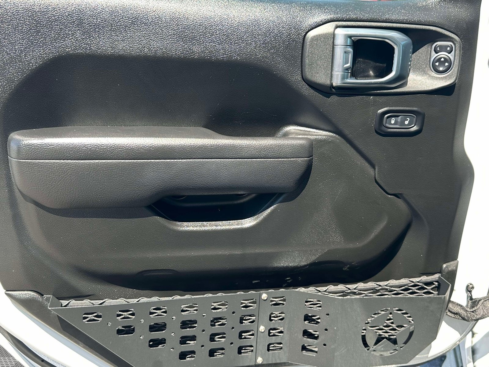 Used 2022 Jeep Wrangler Unlimited Sport AWD/4WD image 17