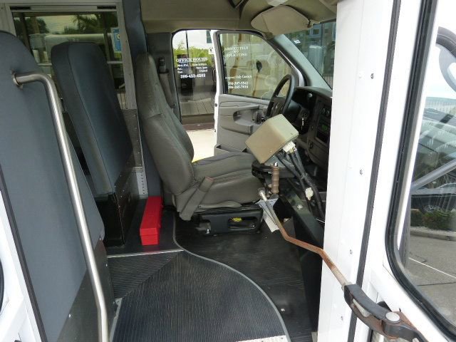 Used 2008 Chevrolet Express 3500 w/ School Bus Package image 19