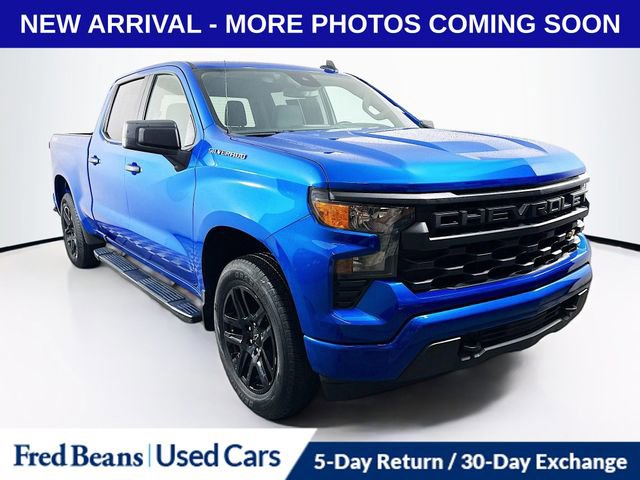 Used 2022 Chevrolet Silverado 1500 Custom image 1