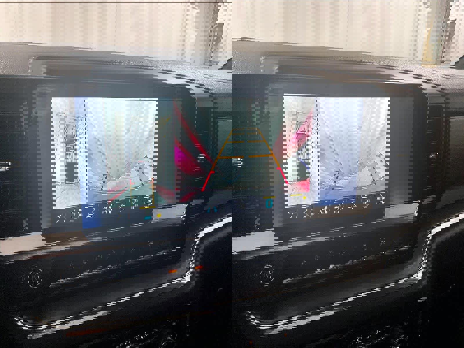 Used 2023 Chevrolet Silverado 1500 High Country w/ Technology Package image 19