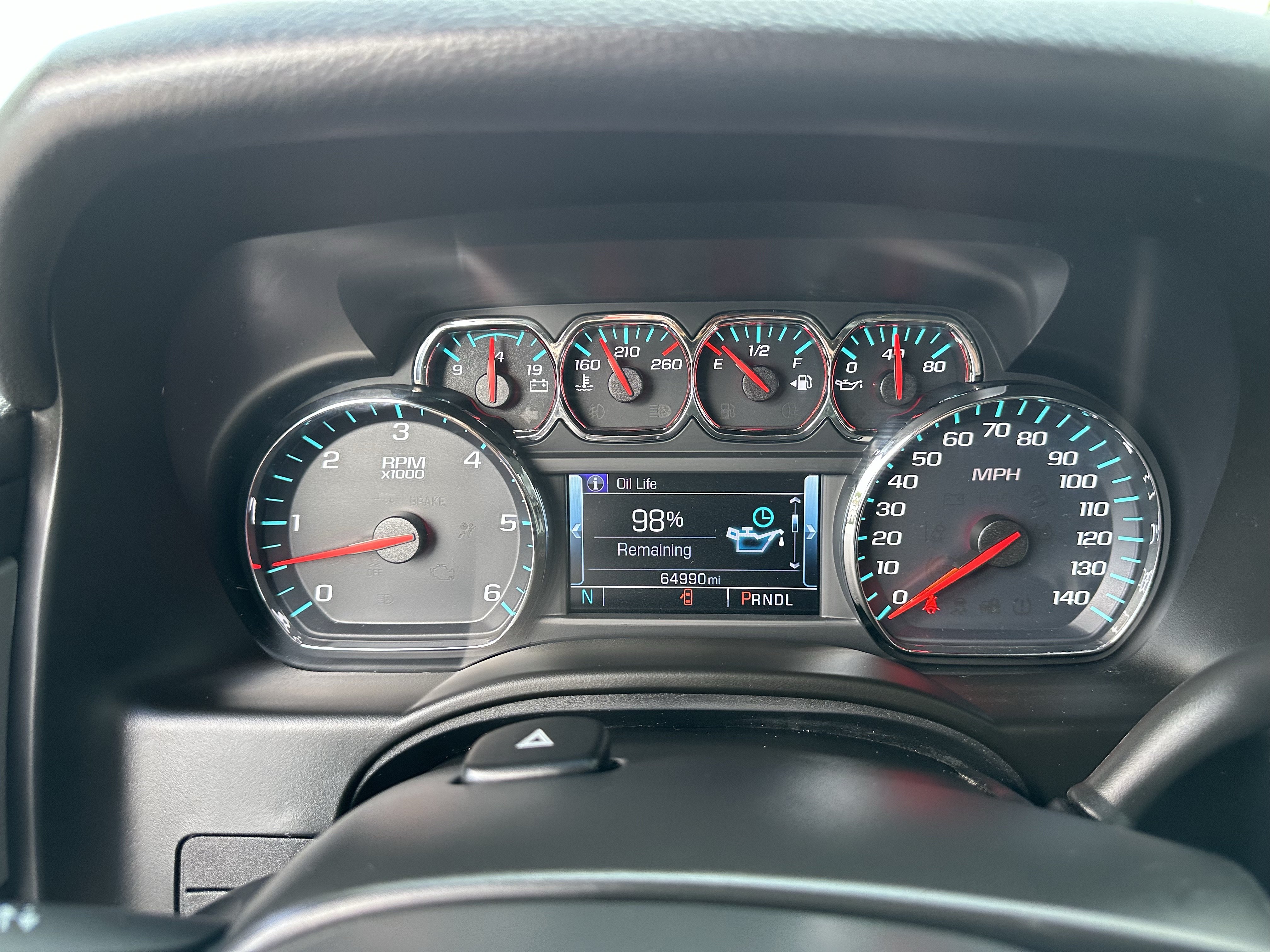 Certified 2019 Chevrolet Suburban LT RWD image 34