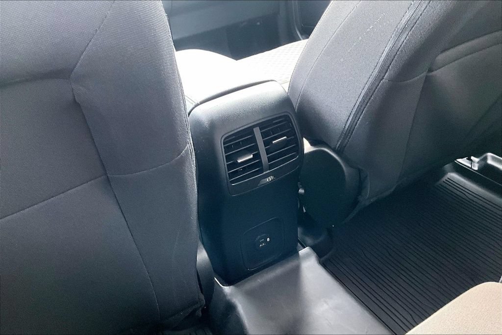 Used 2022 Ford Escape SE w/ Convenience Package AWD/4WD image 36