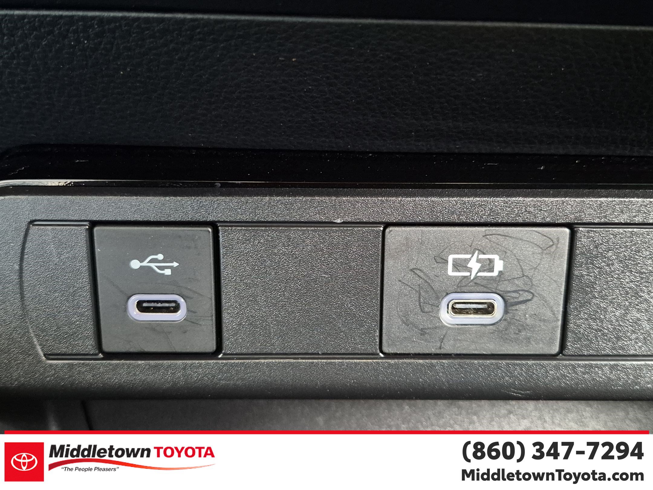 Used 2023 Toyota Prius LE FWD image 26