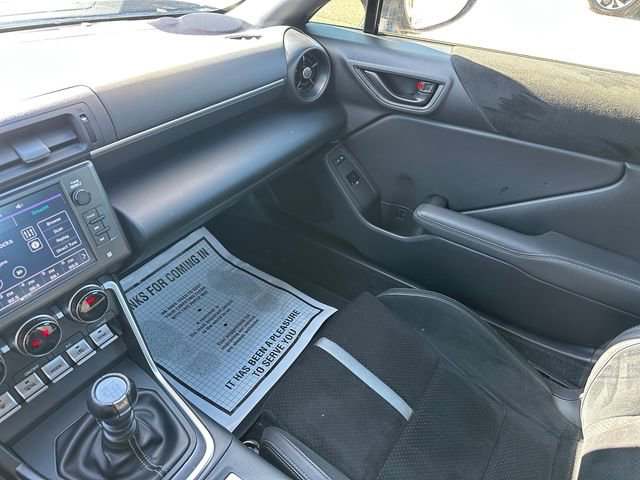 Used 2024 Toyota GR86 Premium image 26