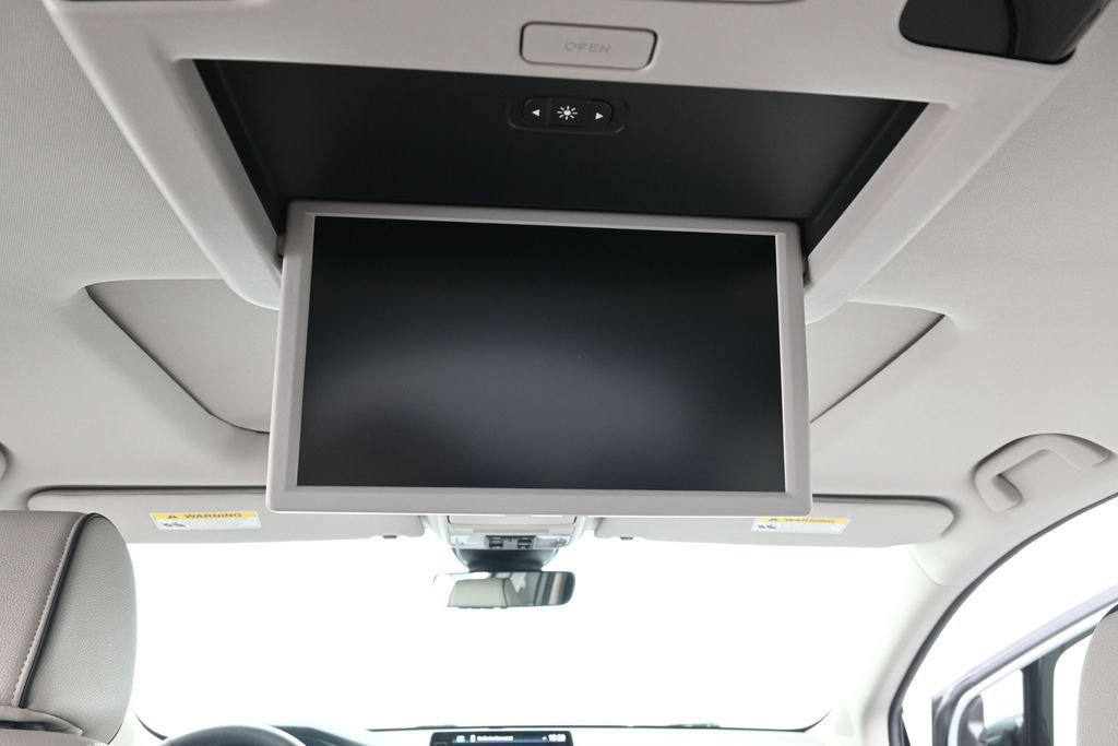 Used 2026 Honda Odyssey Elite image 22