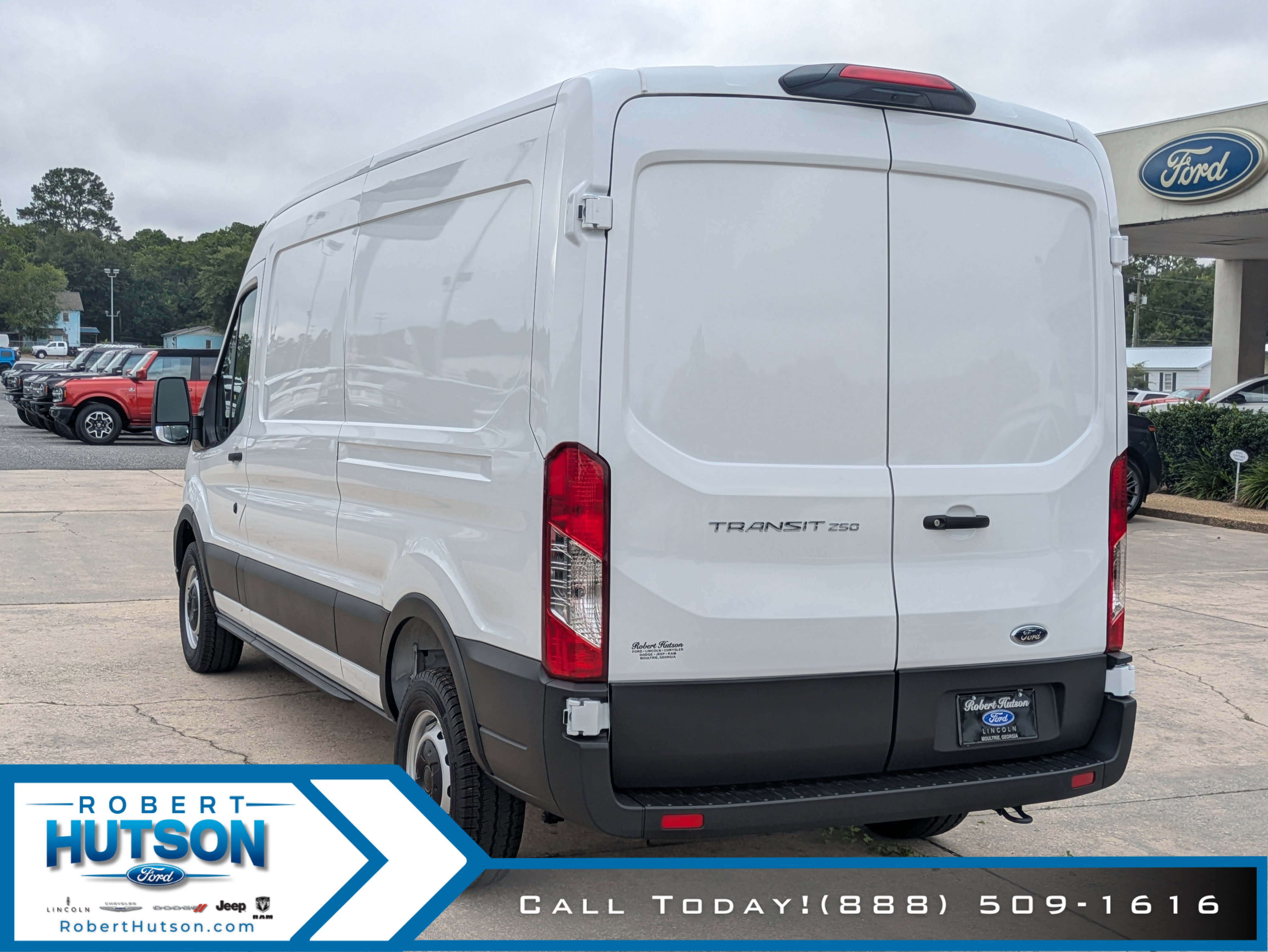 New 2025 Ford Transit 250 148 Medium Roof w/ Load Area Protection Package image 8