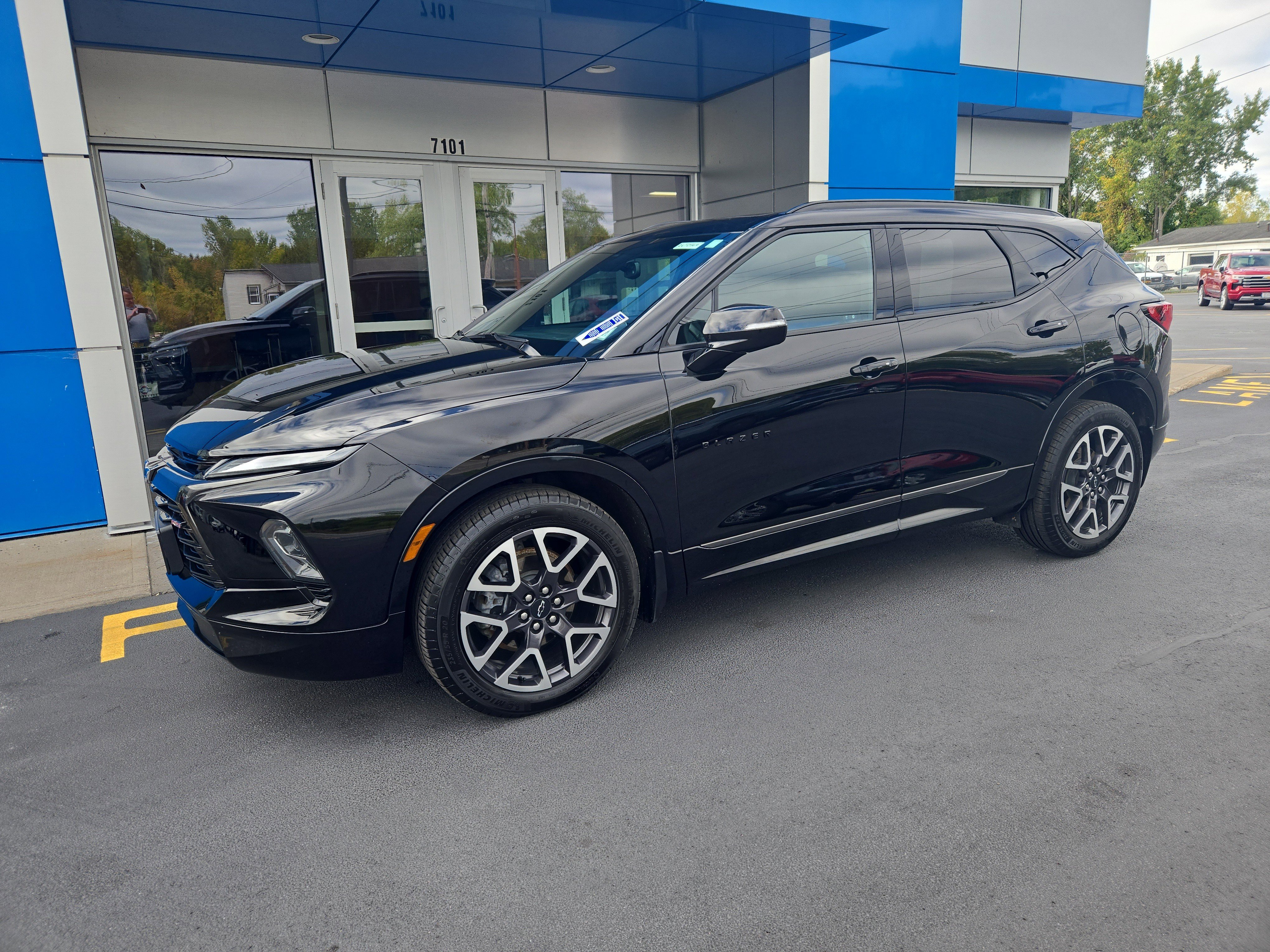 Certified 2024 Chevrolet Blazer RS w/ LPO, Floor Liner Package image 2