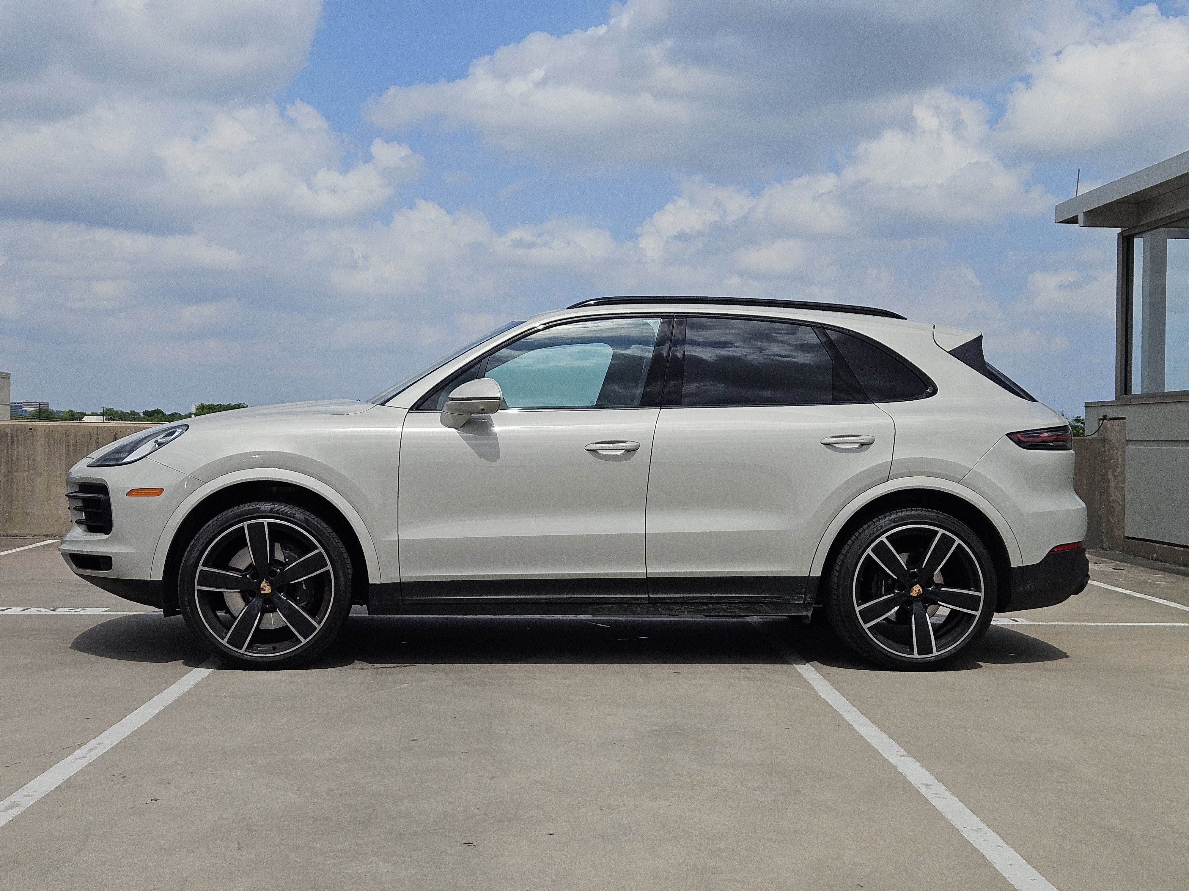 Certified 2023 Porsche Cayenne video 2