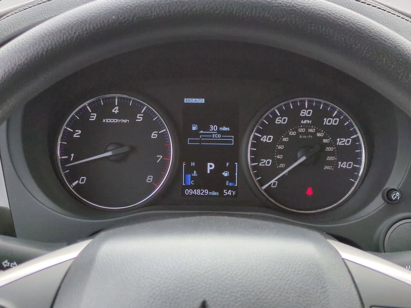 Used 2018 Mitsubishi Outlander ES AWD/4WD image 32