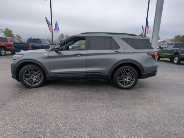 Used 2026 Ford Explorer ST-Line w/ ST-Line Street Pack AWD/4WD image 29