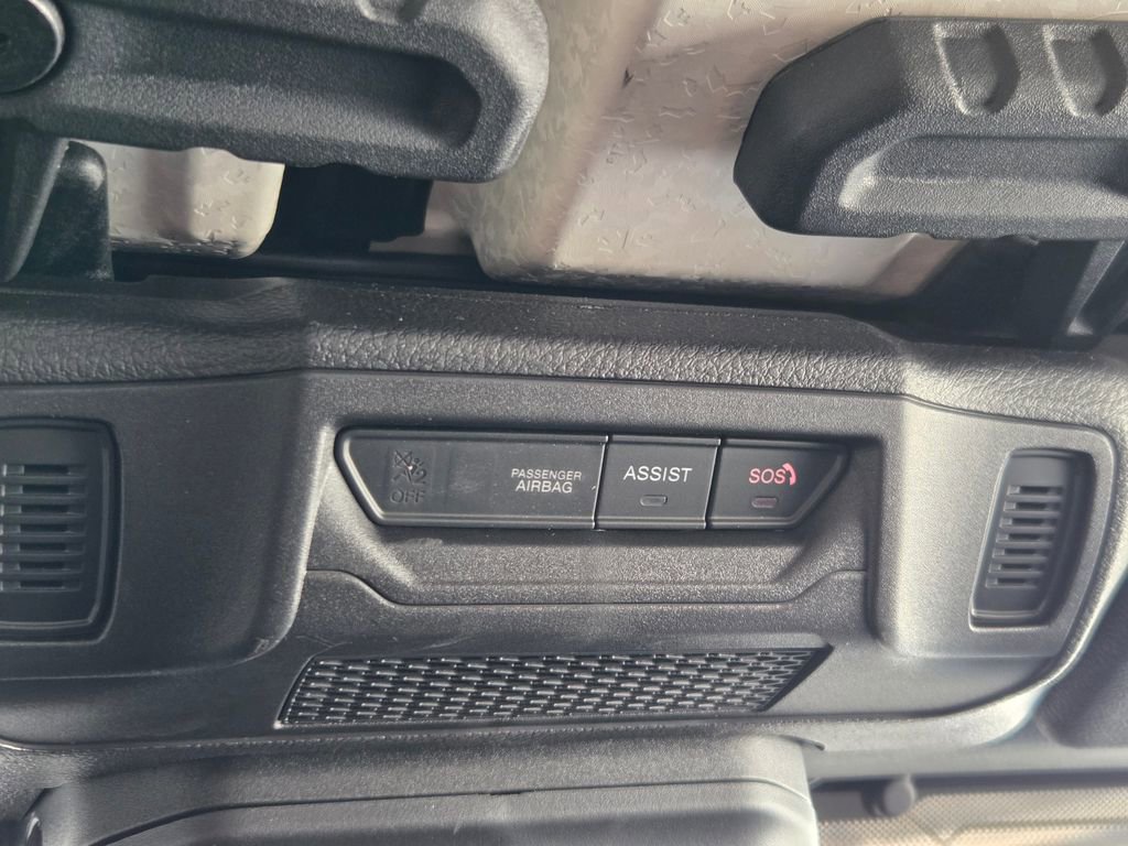 Certified 2025 Jeep Gladiator Sport image 28