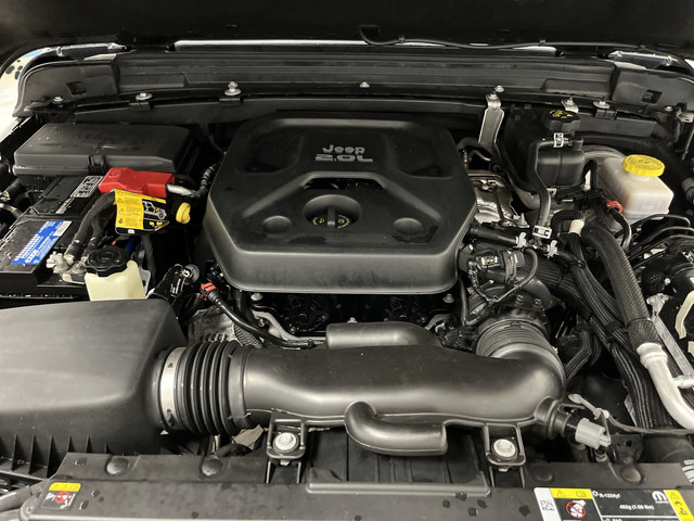 Used 2021 Jeep Wrangler Sport AWD/4WD image 28