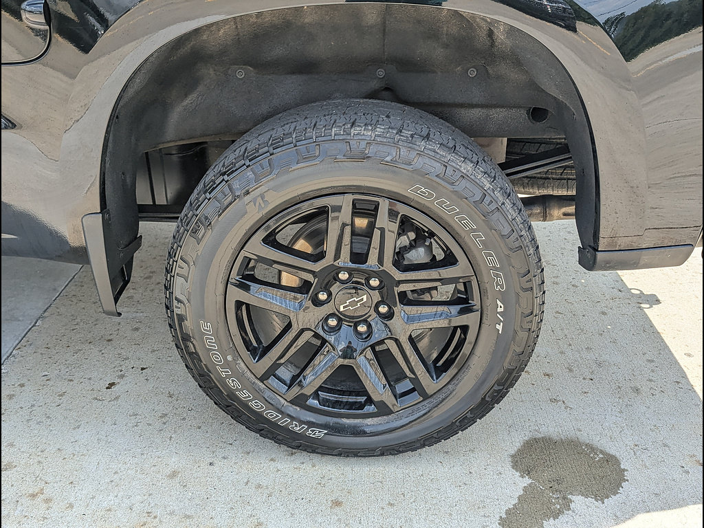 Certified 2025 Chevrolet Silverado 1500 LT Trail Boss w/ Convenience Package II AWD/4WD image 17