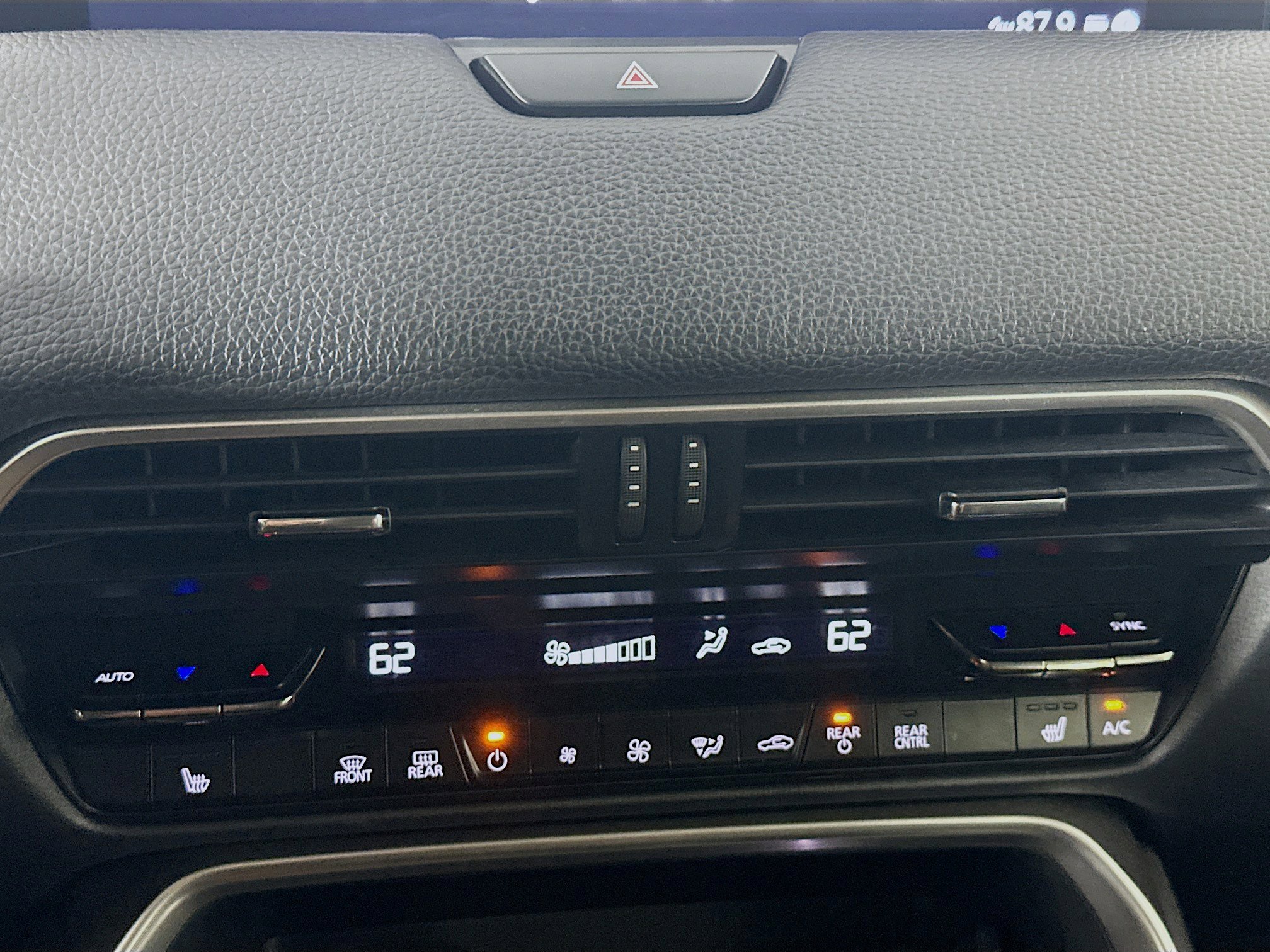 Used 2025 MAZDA CX-90 3.3 Turbo w/ Premium Sport Pkg image 24