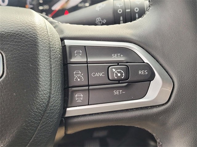 Used 2023 Jeep Compass Limited image 20