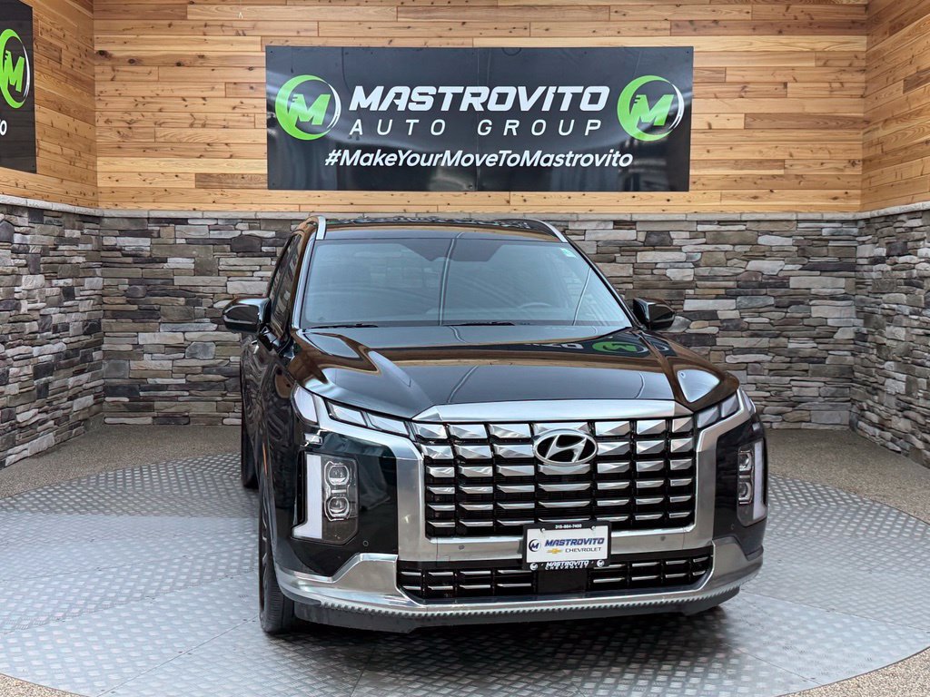 Used 2024 Hyundai Palisade Calligraphy AWD/4WD image 3