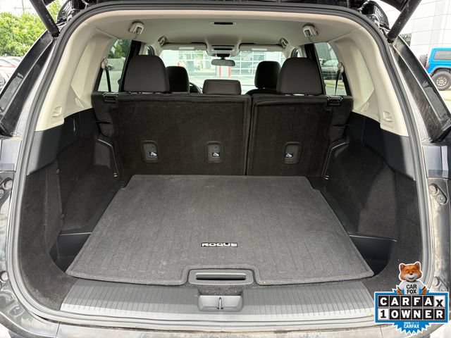 Used 2025 Nissan Rogue SV FWD image 27