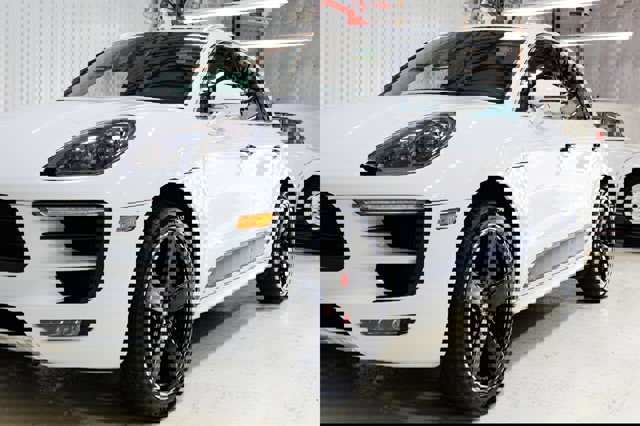 Used 2018 Porsche Macan GTS image 19