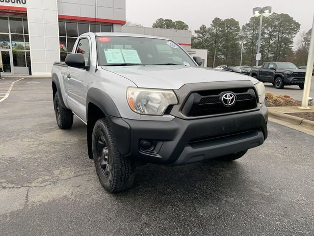 Used 2012 Toyota Tacoma 4x4 Regular Cab image 2