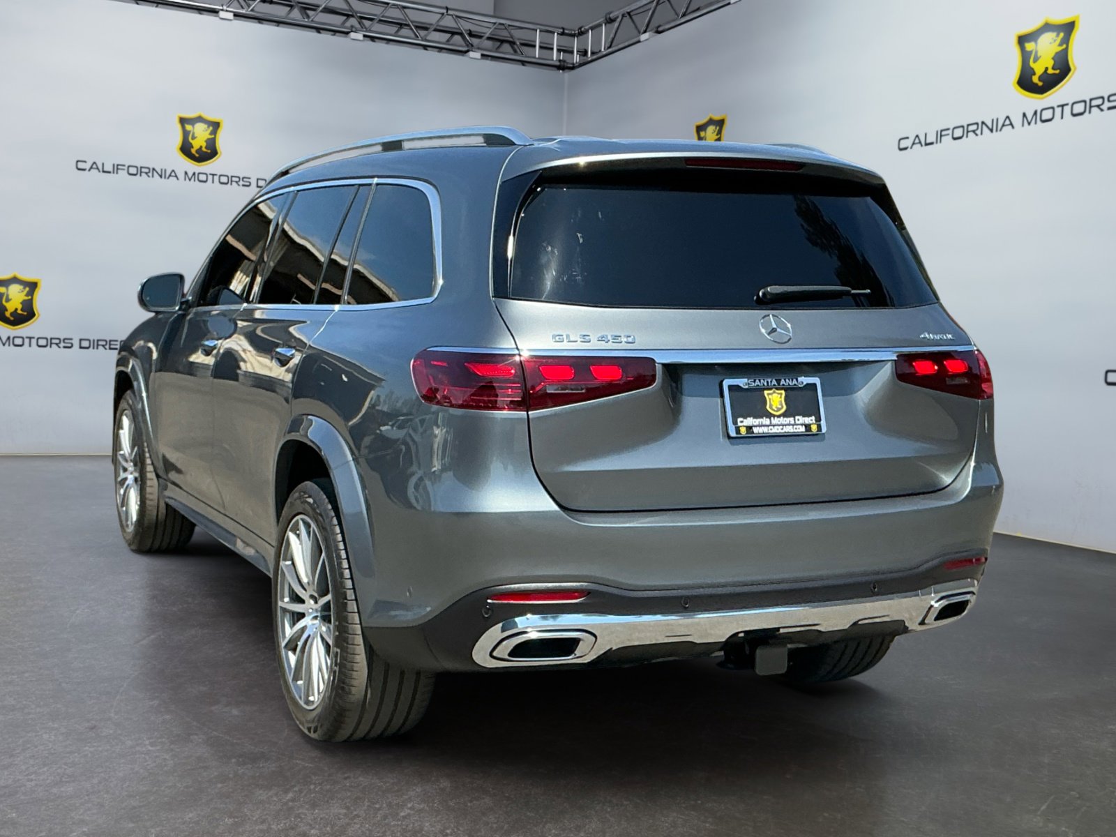 Used 2025 Mercedes-Benz GLS 450 4MATIC image 7