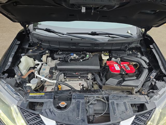 Used 2015 Nissan Rogue S AWD/4WD image 27