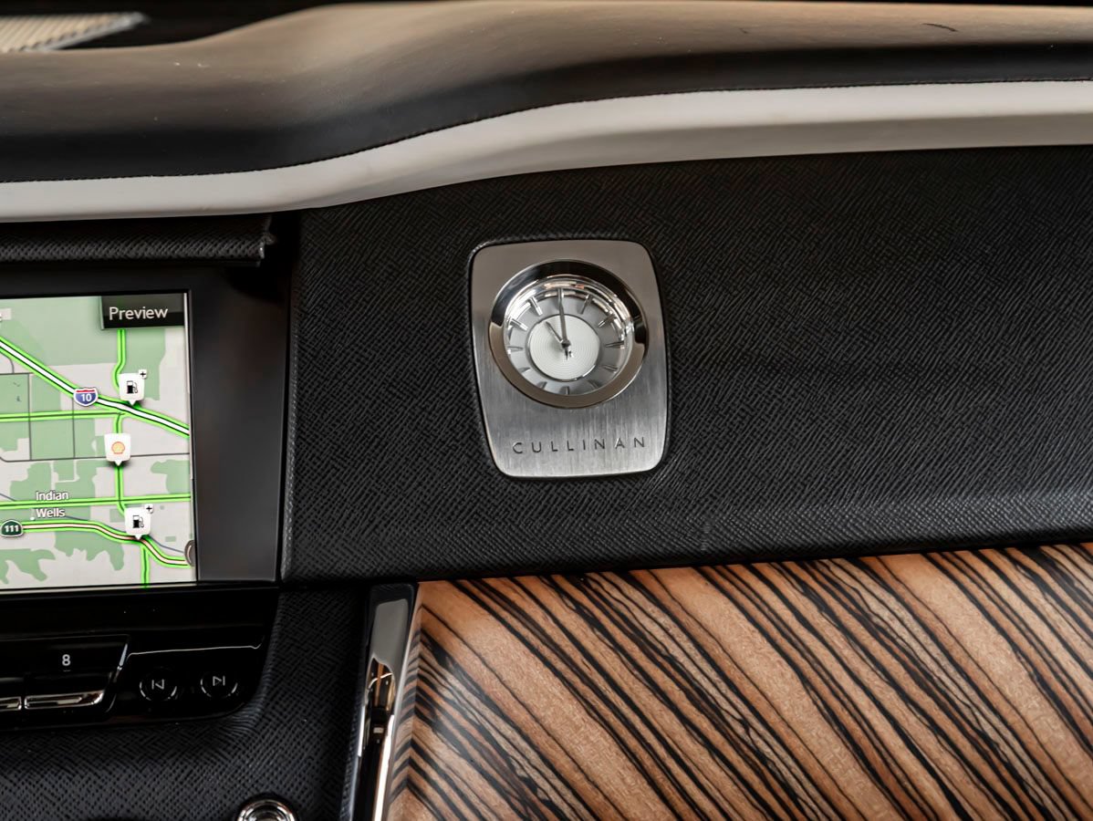Certified 2019 Rolls-Royce Cullinan AWD/4WD image 13