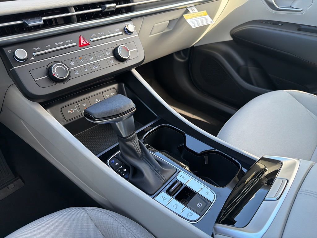 New 2026 Hyundai Tucson SE image 26