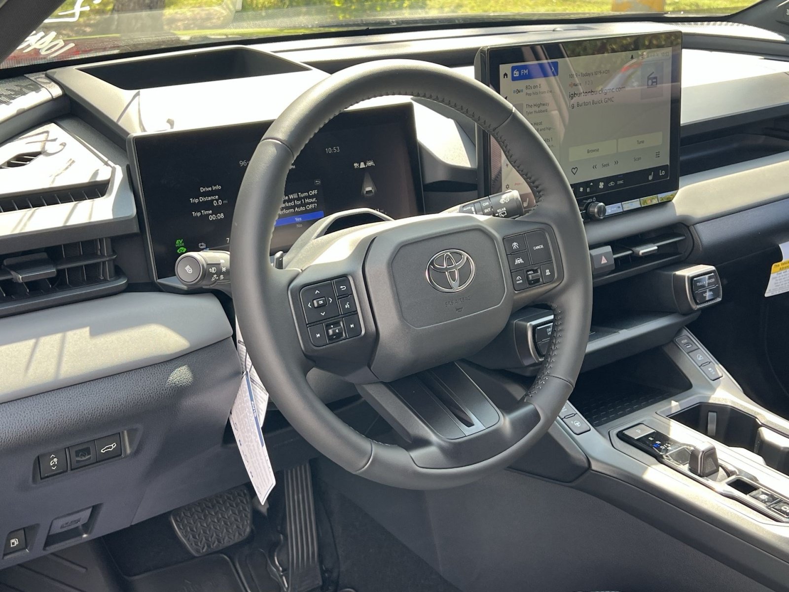 New 2026 Toyota RAV4 XSE w/ Panoramic Sun Roof Package AWD/4WD image 13