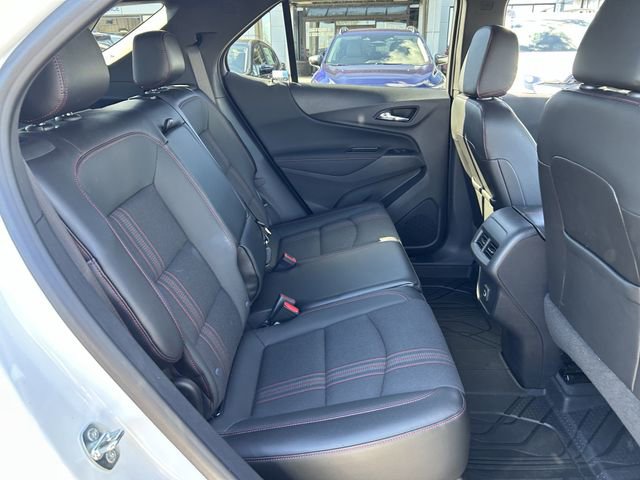 Used 2022 Chevrolet Equinox RS FWD image 24