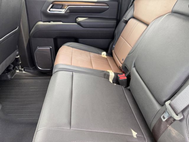 Used 2024 Chevrolet Silverado 2500 High Country w/ High Country Premium Package image 21