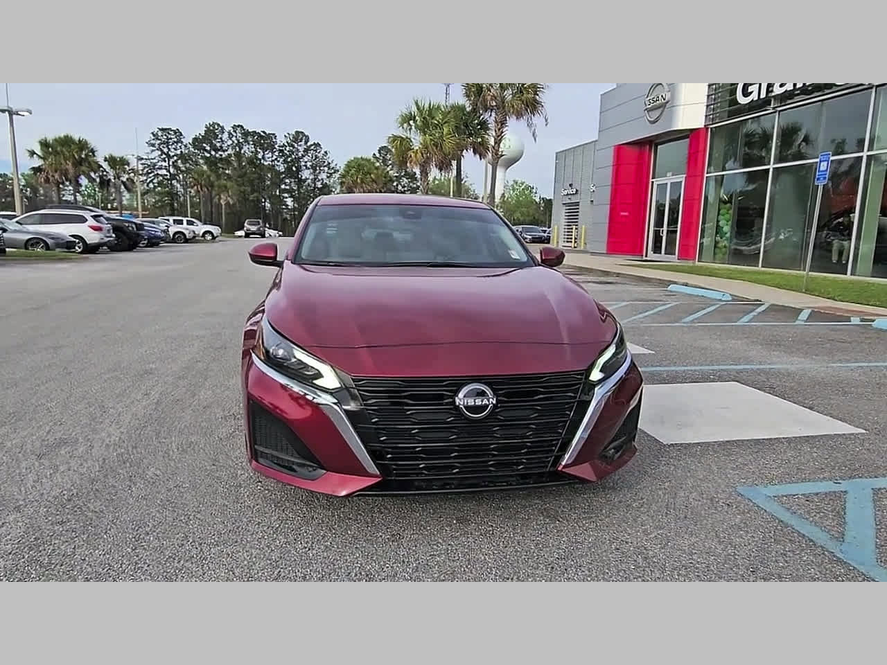 Used 2025 Nissan Altima 2.5 SV w/ SV Special Edition Package FWD image 20