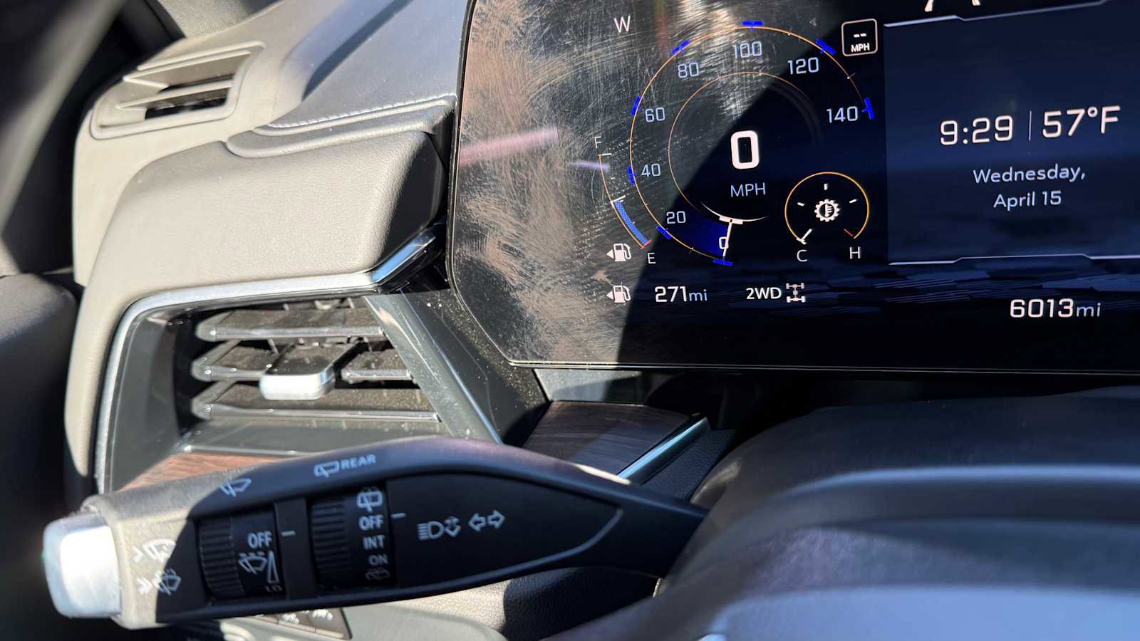 Used 2025 Chevrolet Suburban LT w/ Comfort Package image 18