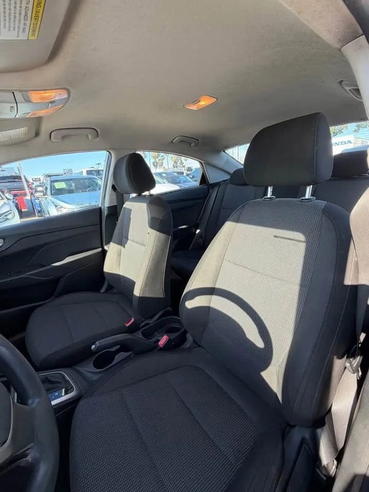 Used 2019 Hyundai Accent SE FWD image 7