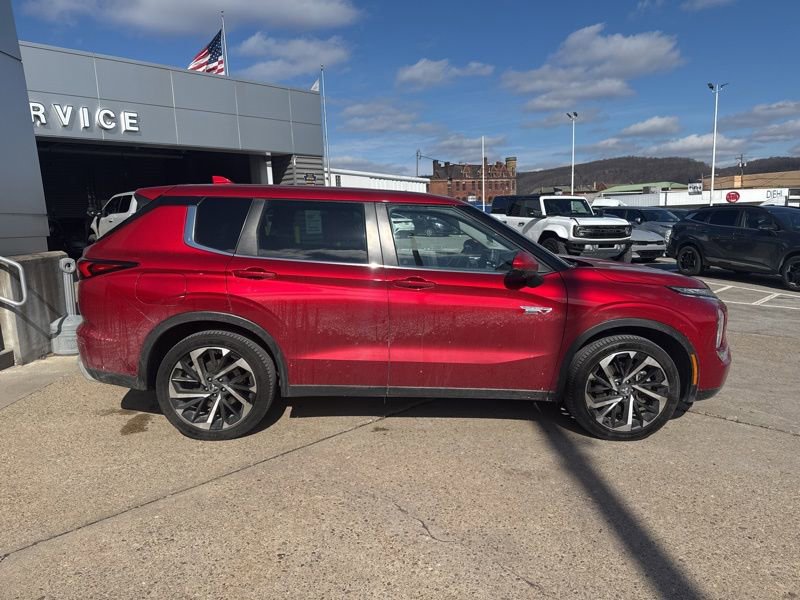 Used 2023 Mitsubishi Outlander SE image 6