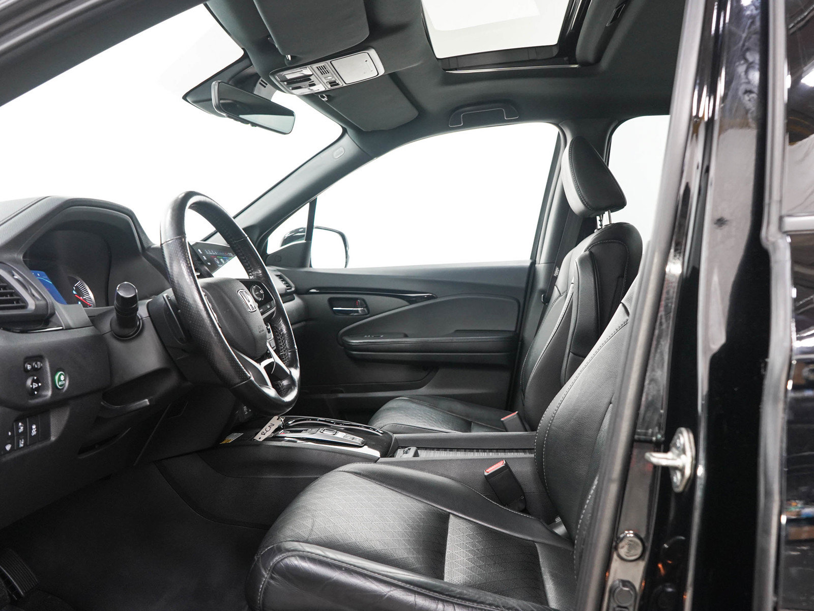 Used 2019 Honda Passport Touring image 24