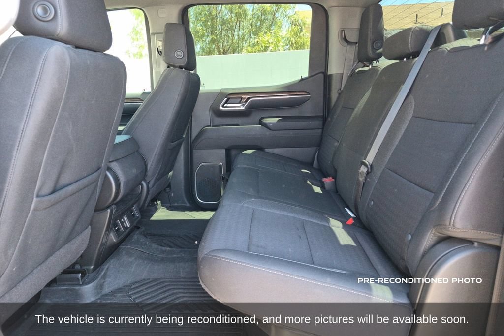 Used 2023 Chevrolet Silverado 1500 LT Trail Boss w/ Protection Package AWD/4WD image 12