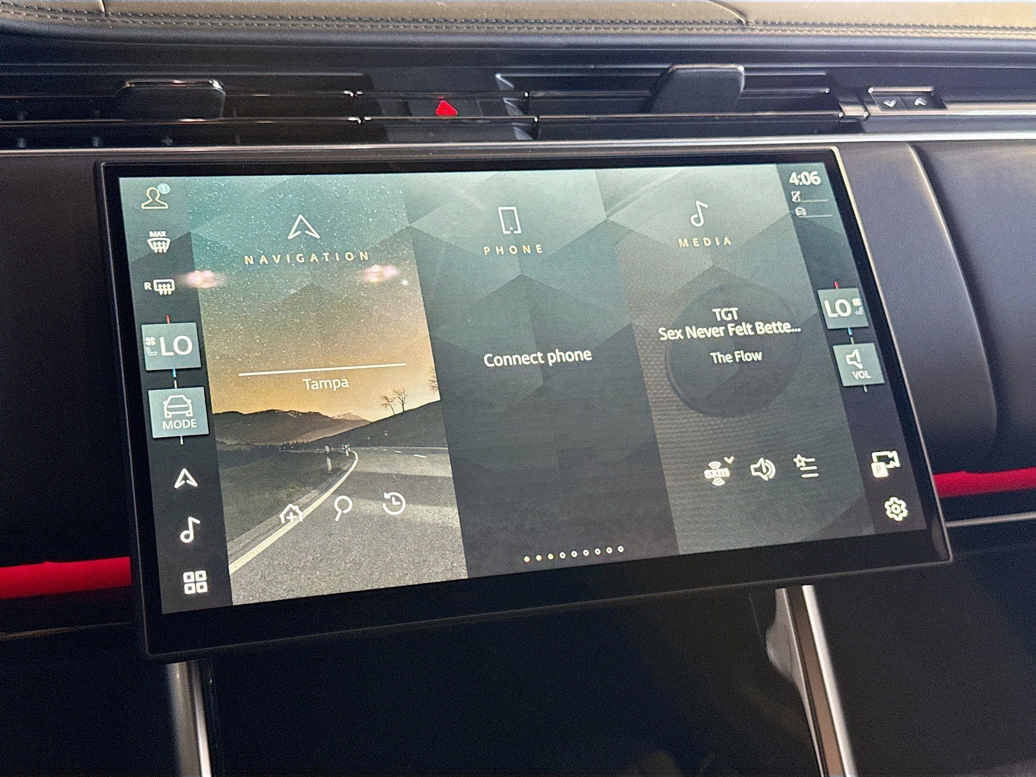 New 2026 Land Rover Range Rover SE AWD/4WD image 31