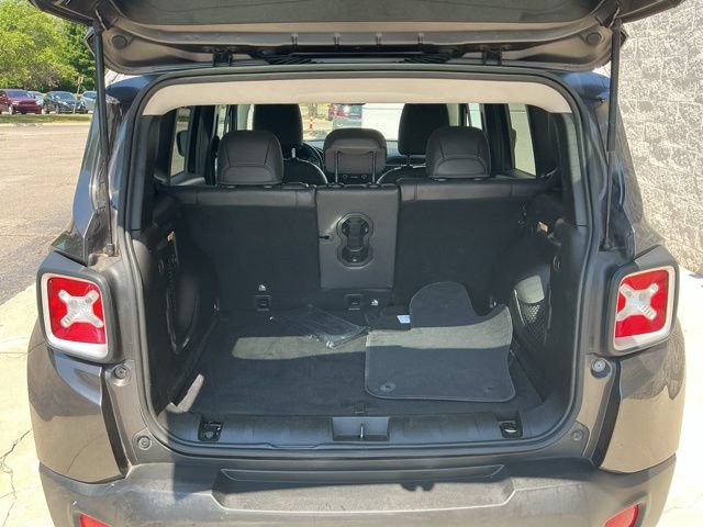 Used 2016 Jeep Renegade Limited AWD/4WD image 23